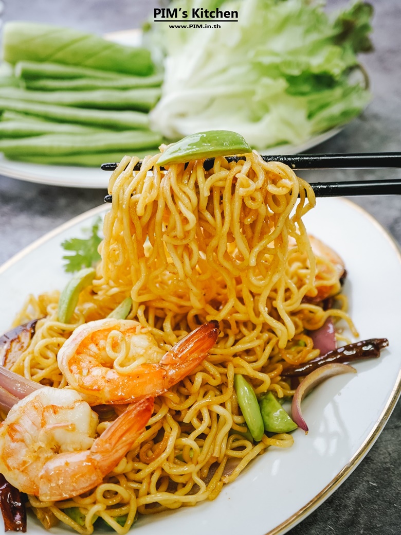 fried noodles with bitter bean and shrimp paste18