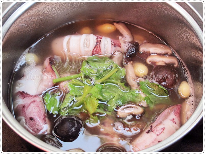 http://pim.in.th/images/all-one-dish-shrimp-crab/squid-soup/squid-soup-14.JPG