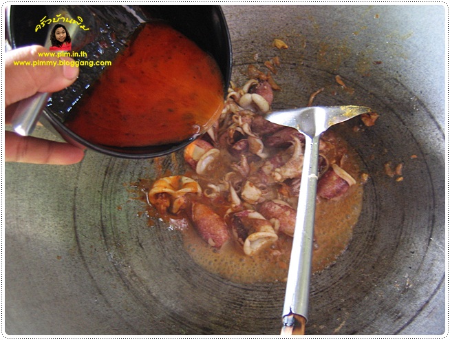 http://pim.in.th/images/all-one-dish-shrimp-crab/stir-fried-squid-in-curry-powder/stir-fried-squid-in-curry-powder-09.JPG