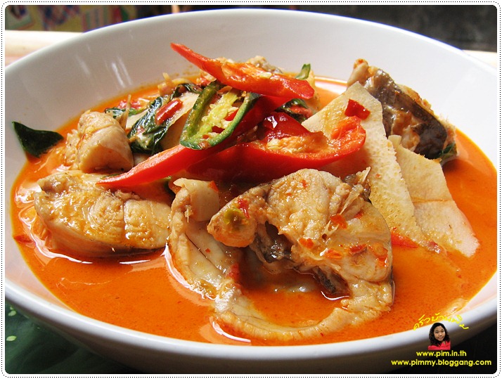 http://pim.in.th/images/all-side-dish-fish/sour-bamboo-shoot-in-red-curry/sour-bamboo-shoot-with-fish-in-red-curry-20.JPG