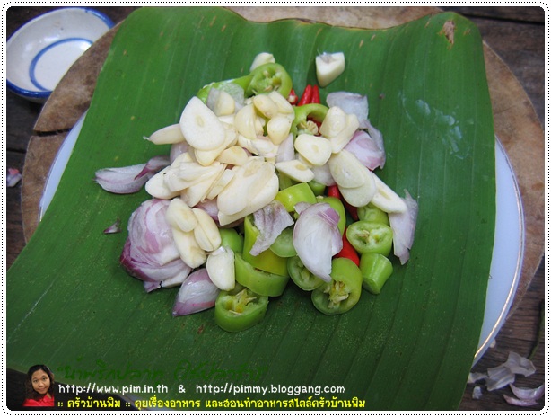 //www.pim.in.th/images/all-side-dish-nampric/fermented-fish-spicy-dip/fermented-fish-spicy-dip-15.JPG
