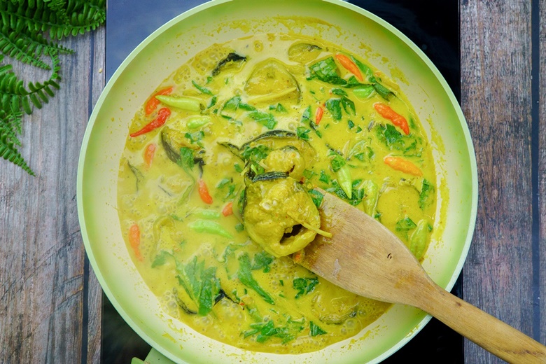 thai curry catfish 18