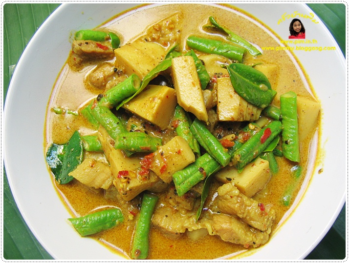http://pim.in.th/images/all-side-dish-pork/southern-thai-currry-with-pork-and-bamboo-shoot/southern-thai-currry-with-pork-and-bamboo-shoot-17.JPG