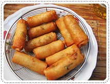 http://pim.in.th/images/all-thai-dessert/chicken-curry-spring-rolls/chicken-curry-spring-rolls-01.JPG