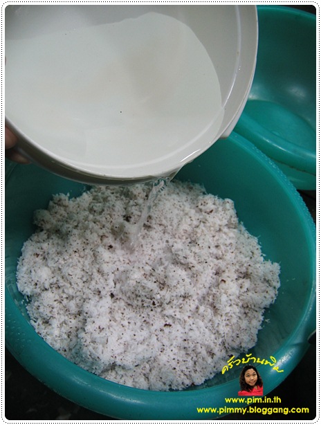 http://www.pim.in.th/images/tips-in-kitchen/coconut-milk/004.jpg